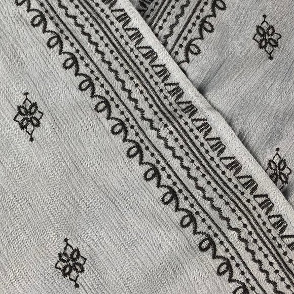 Lt Blue Embroidered Bell Sleeve Surplice V-Neck S - Picture 5 of 9